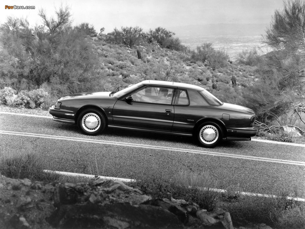 Oldsmobile Toronado 1991–92 wallpapers (1024 x 768)