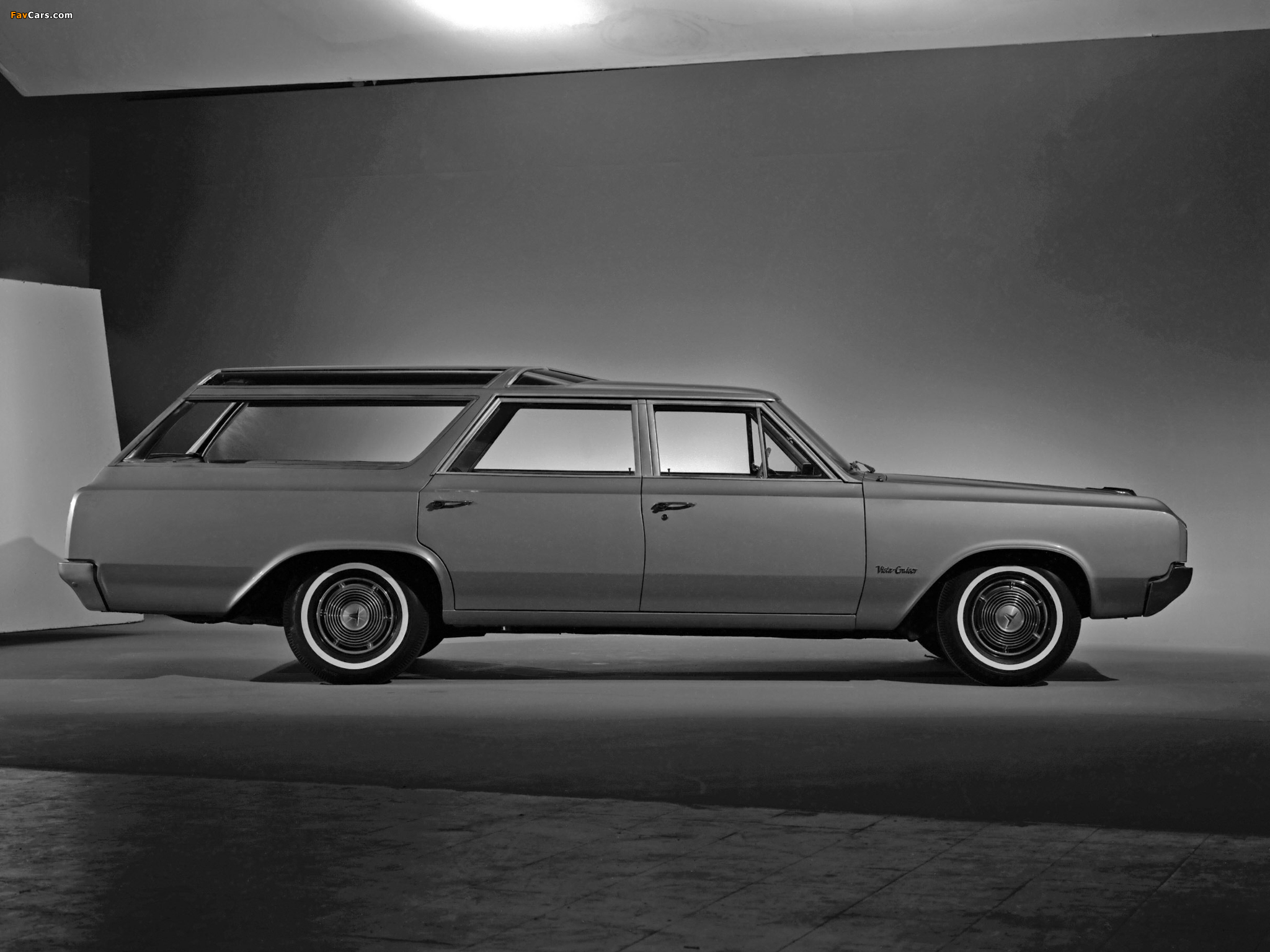 Images of Oldsmobile Vista Cruiser 1964 (2048 x 1536)