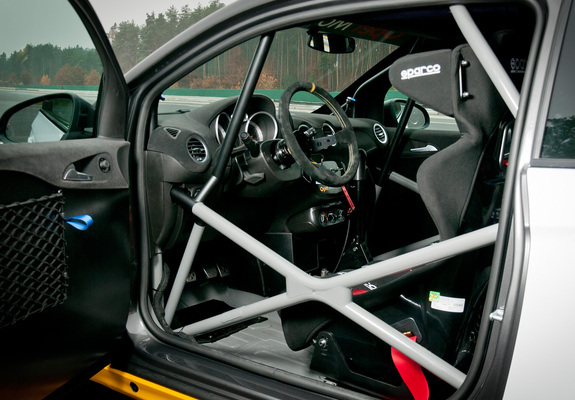 Pictures of Opel Adam R2 Cup 2013