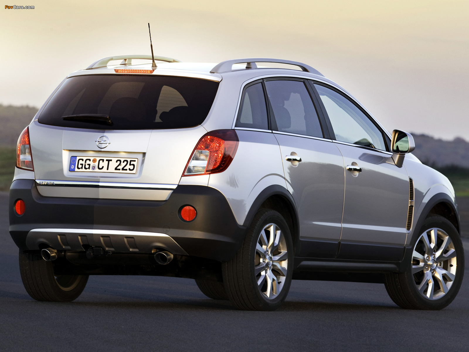 Images of Opel Antara 2010 (1600 x 1200)