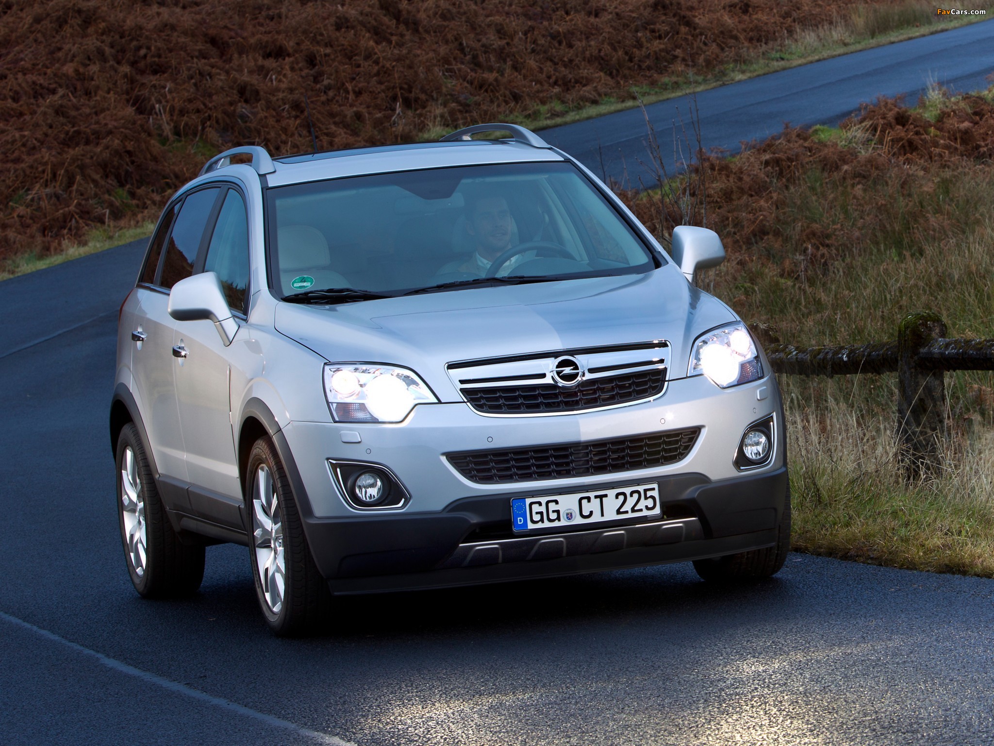 Photos of Opel Antara 2010 (2048 x 1536)