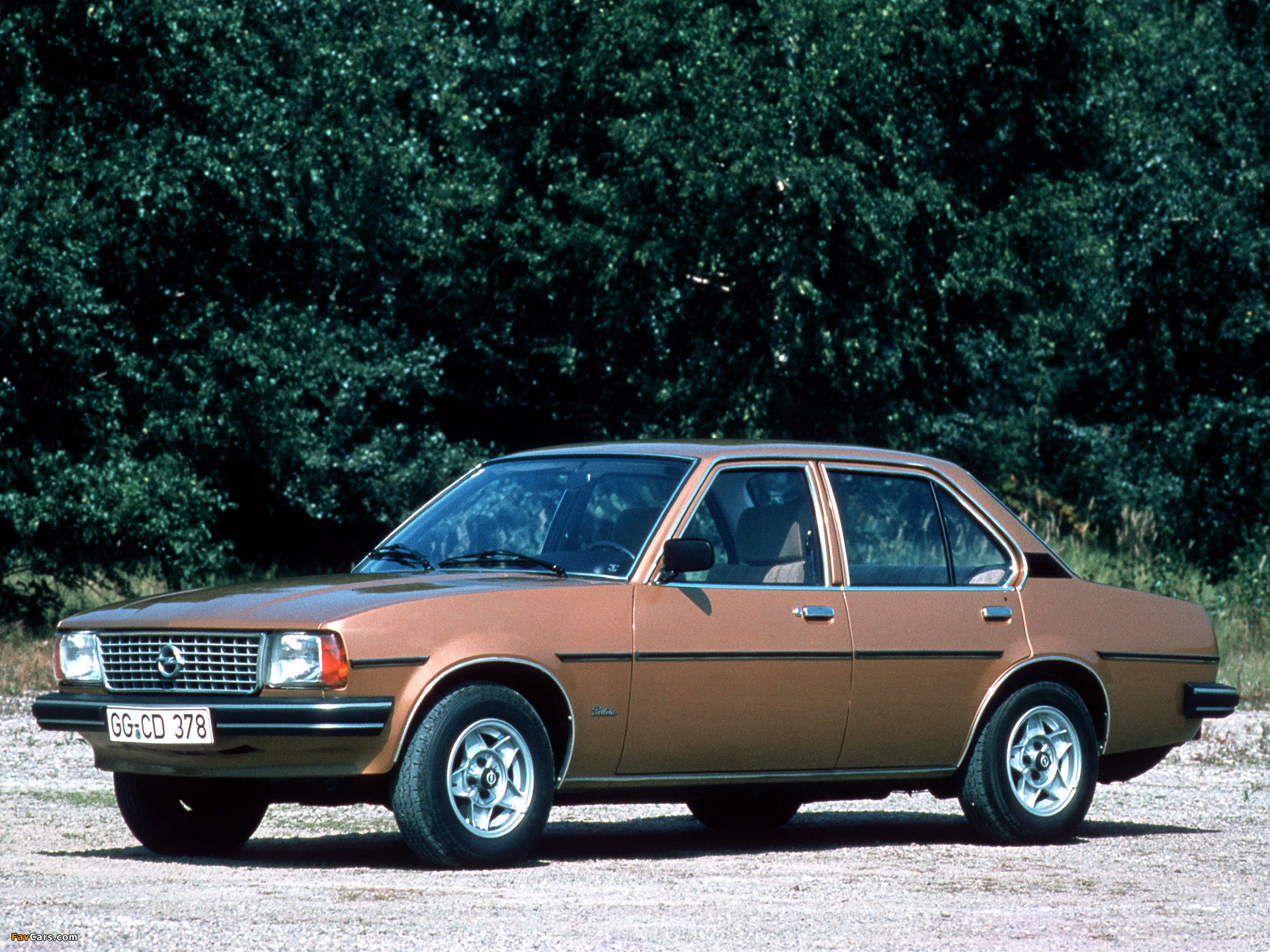 Opel Ascona Berlina (B) 1975–81 photos (1920 x 1440)