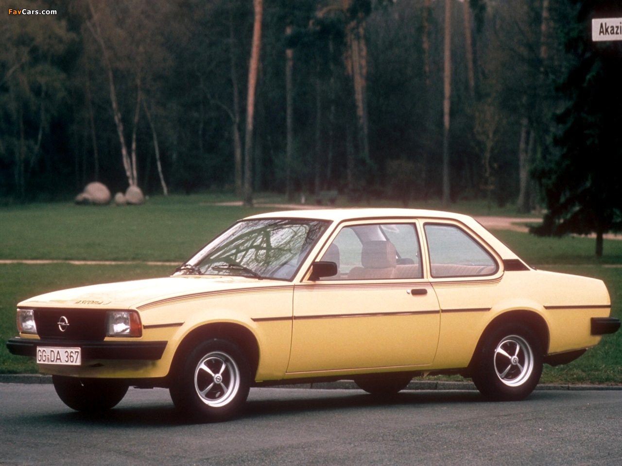 Opel Ascona J (B) 1975–81 pictures (1280 x 960)