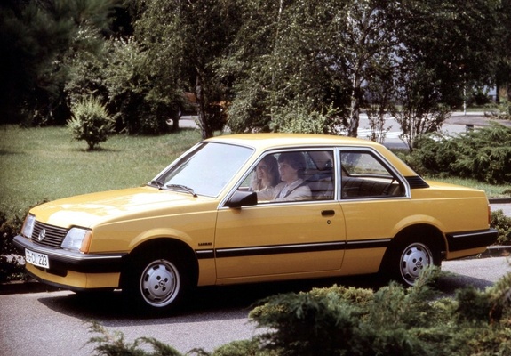 Opel Ascona 2-door (C1) 1981–84 pictures