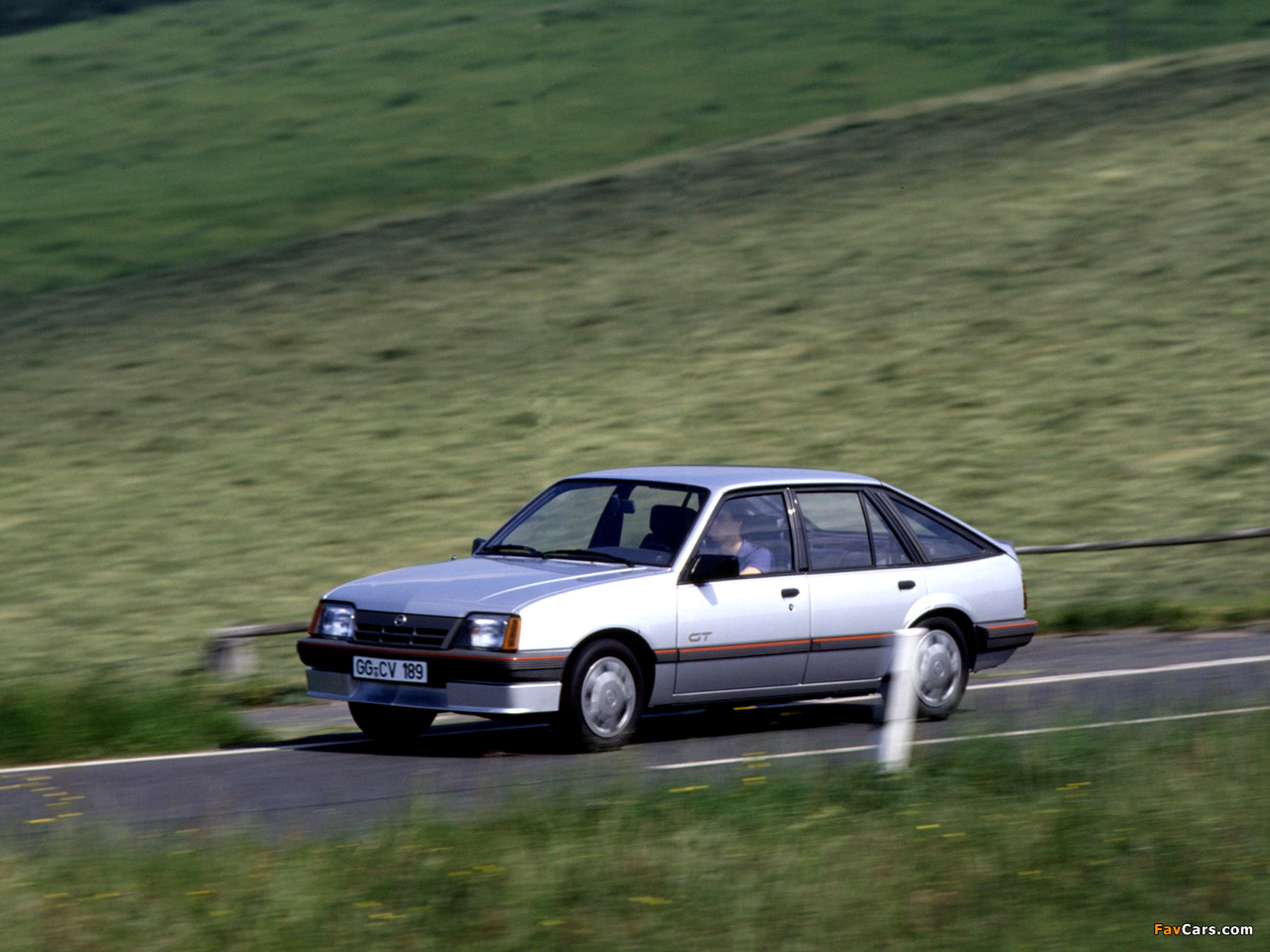 Photos of Opel Ascona CC GT (C2) 1984–86 (1280 x 960)
