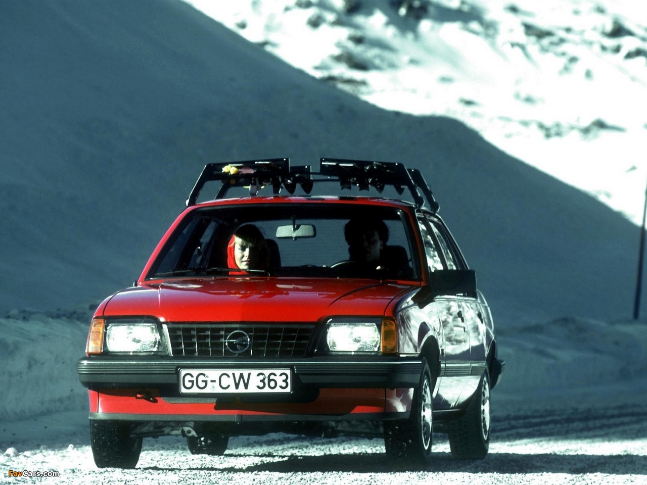 Photos of Opel Ascona (C2) 1984–86 (1280 x 960)