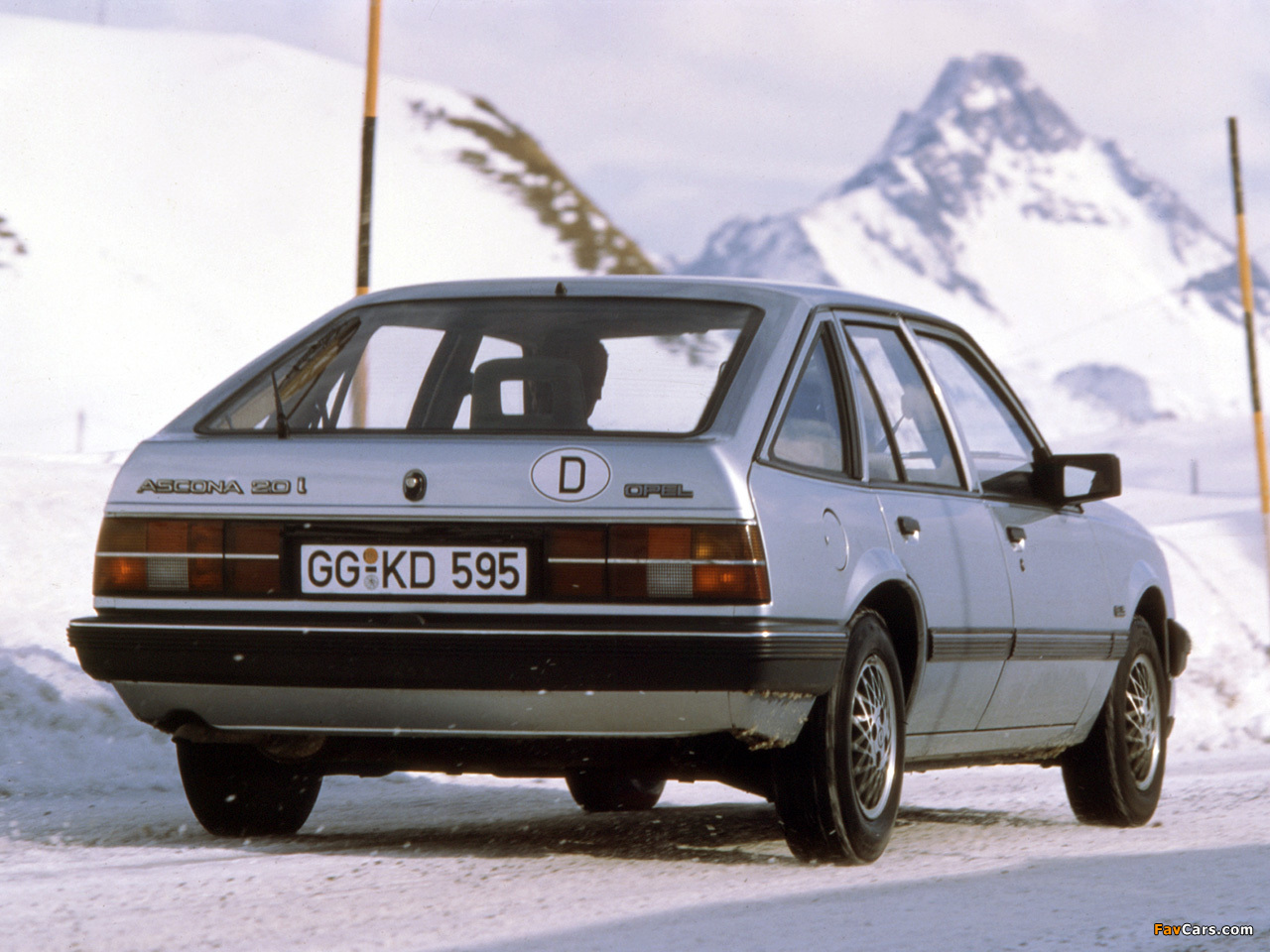 Photos of Opel Ascona CC (C3) 1986–88 (1280 x 960)