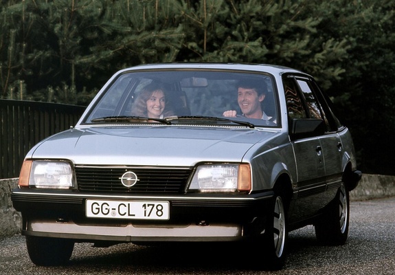 Pictures of Opel Ascona CC SR (C1) 1981–84