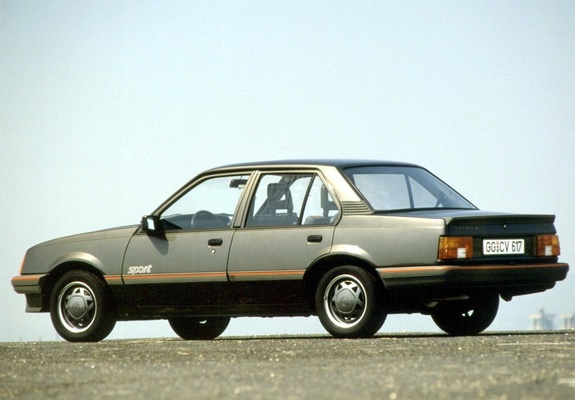 Pictures of Opel Ascona Sport (C1) 1984