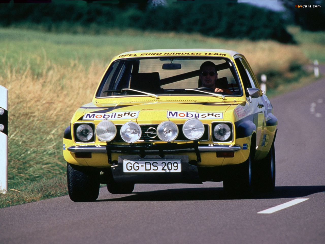 Pictures of Opel Ascona 1.9 SR Rally Version (A) (1280 x 960)