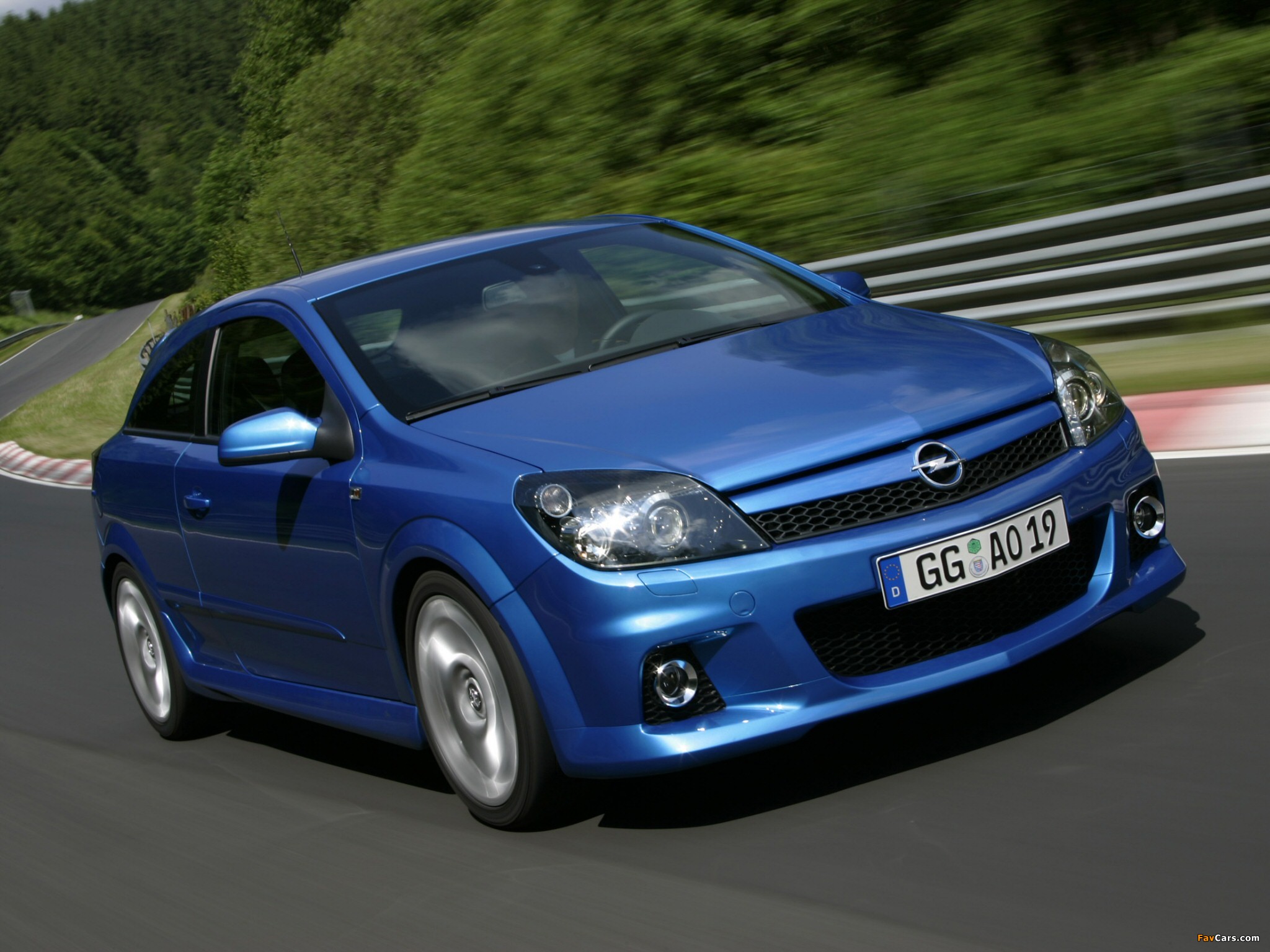 Images of Opel Astra OPC (H) 2005–10 (2048 x 1536)
