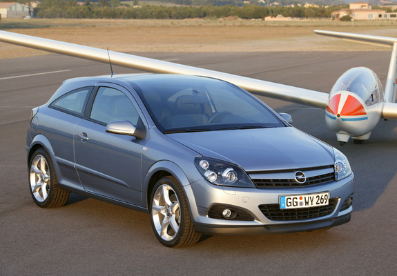 Images of Opel Astra GTC (H) 2005–11