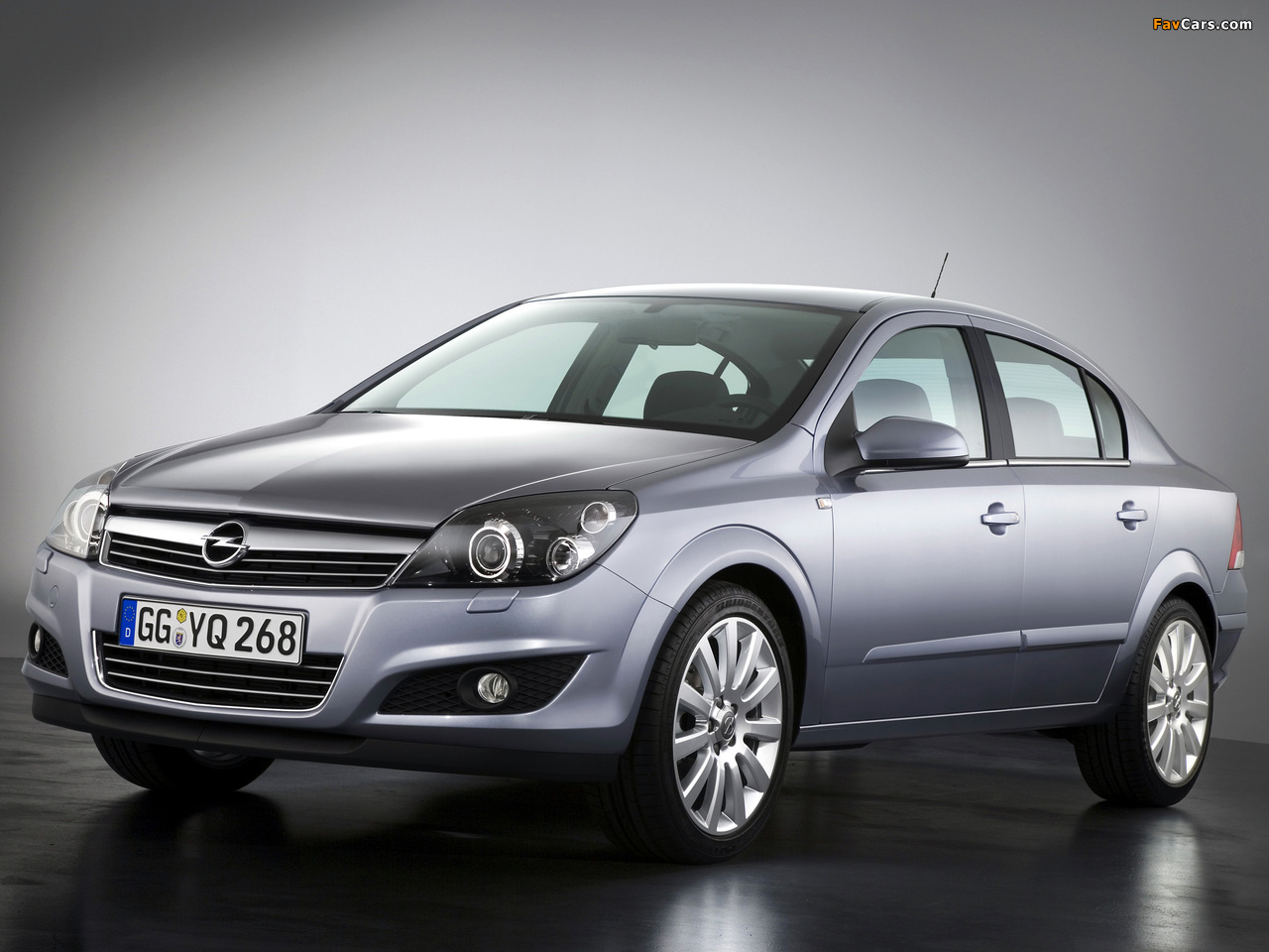 Images of Opel Astra Sedan (H) 2007 (1280 x 960)