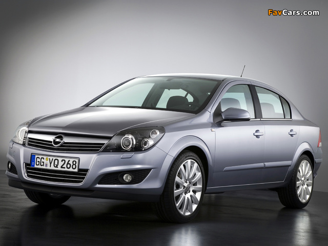 Images of Opel Astra Sedan (H) 2007 (640 x 480)