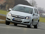 Images of Opel Astra Caravan (H) 2007