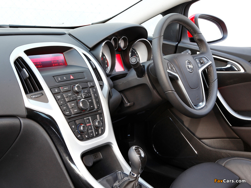 Images of Opel Astra GTC AU-spec (J) 2012–13 (800 x 600)