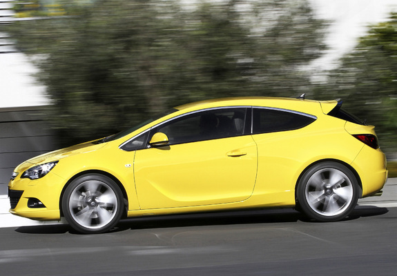 Images of Opel Astra GTC AU-spec (J) 2012–13