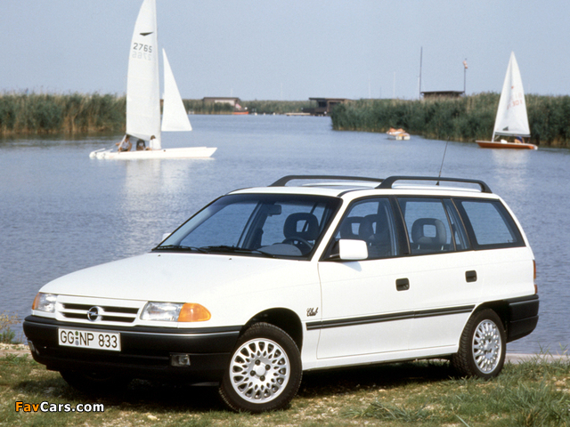 Opel Astra Caravan (F) 1991–94 images (640 x 480)