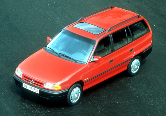 Opel Astra Caravan (F) 1991–94 photos