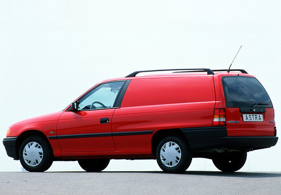 Opel Astra Van (F) 1991–94 photos