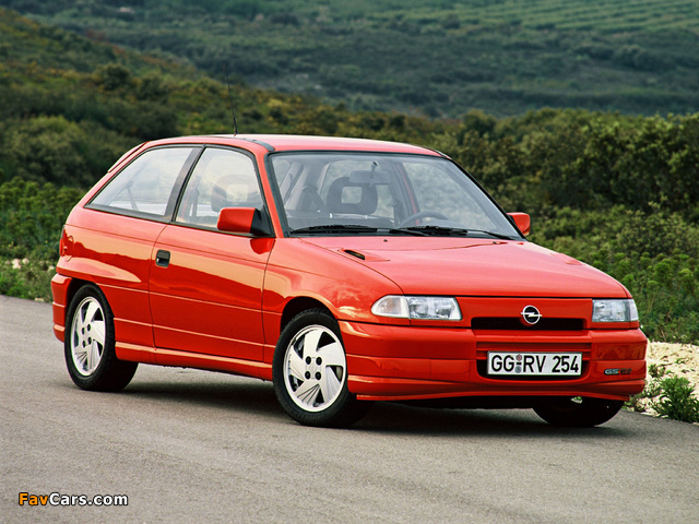 Opel Astra GSi (F) 1991–98 photos (640 x 480)