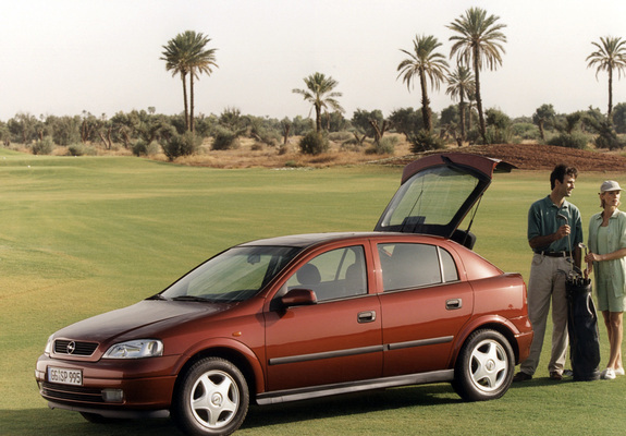 Opel Astra 5-door (G) 1998–2004 photos