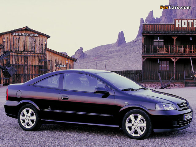 Opel Astra Coupe (G) 2000–04 photos (640 x 480)
