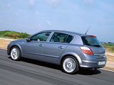 Opel Astra Hatchback (H) 2004–07 images