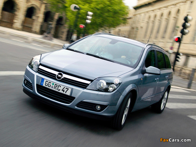 Opel Astra Caravan (H) 2004–07 photos (640 x 480)