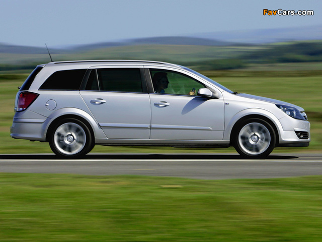 Opel Astra Caravan (H) 2004–07 pictures (640 x 480)