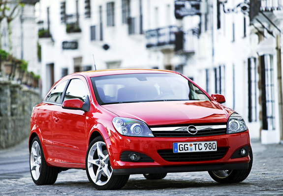 Opel Astra GTC (H) 2005–11 images