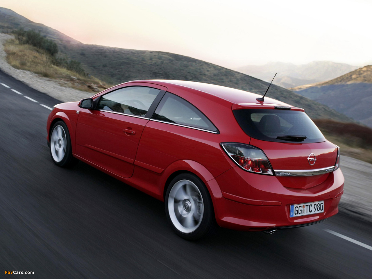 Opel Astra GTC (H) 2005–11 wallpapers (1280 x 960)