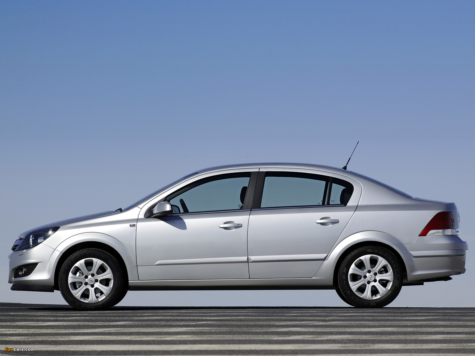 Opel Astra Sedan (H) 2007 photos (1600 x 1200)