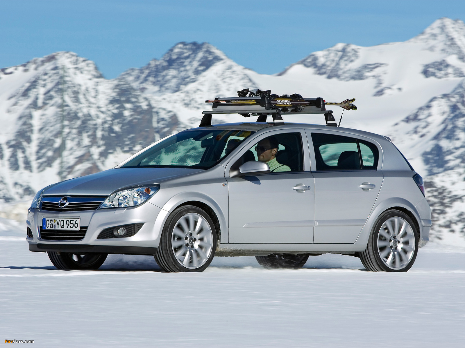 Opel Astra Hatchback (H) 2007 pictures (1600 x 1200)
