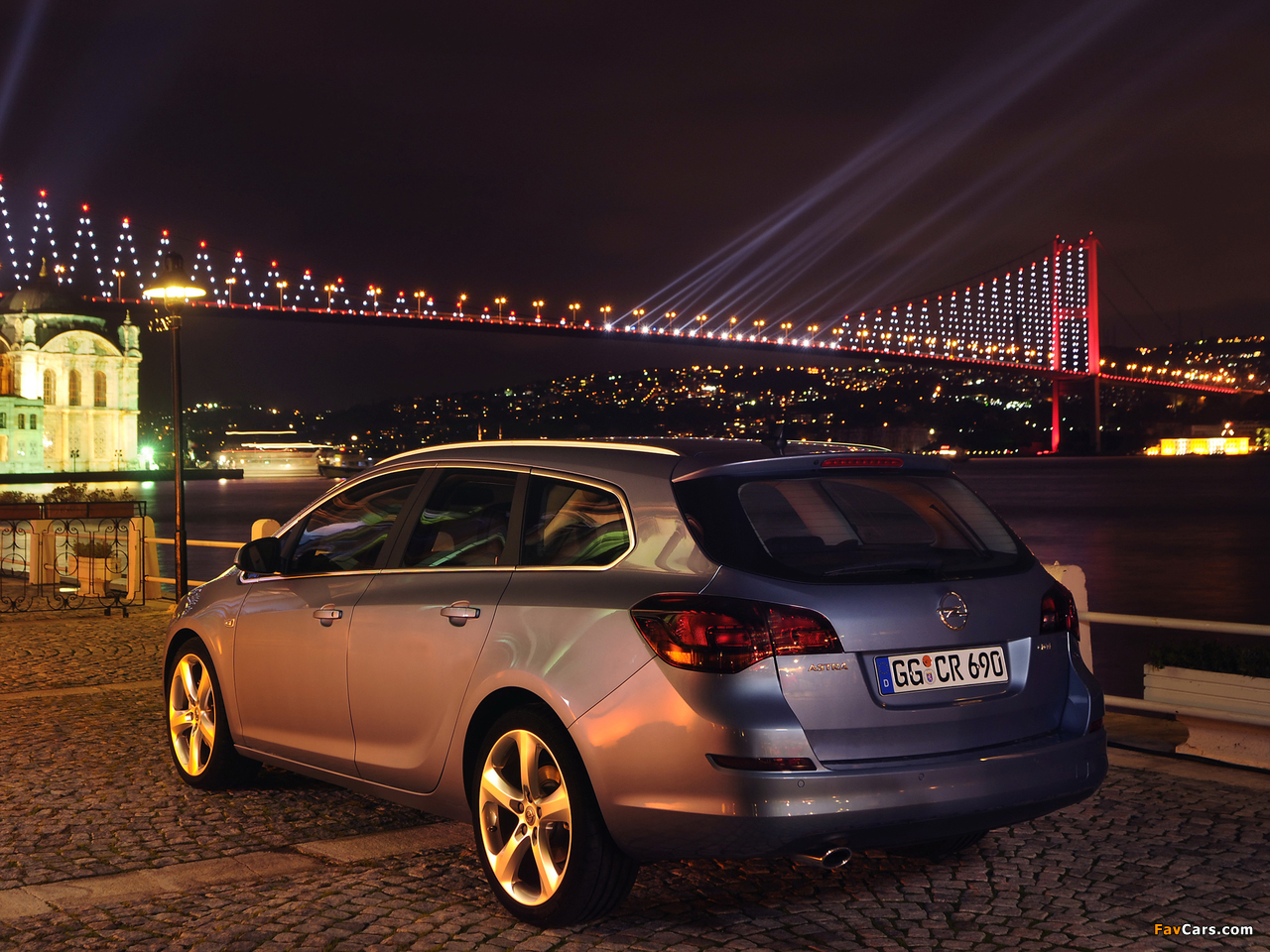 Opel Astra Sports Tourer (J) 2010–12 images (1280 x 960)