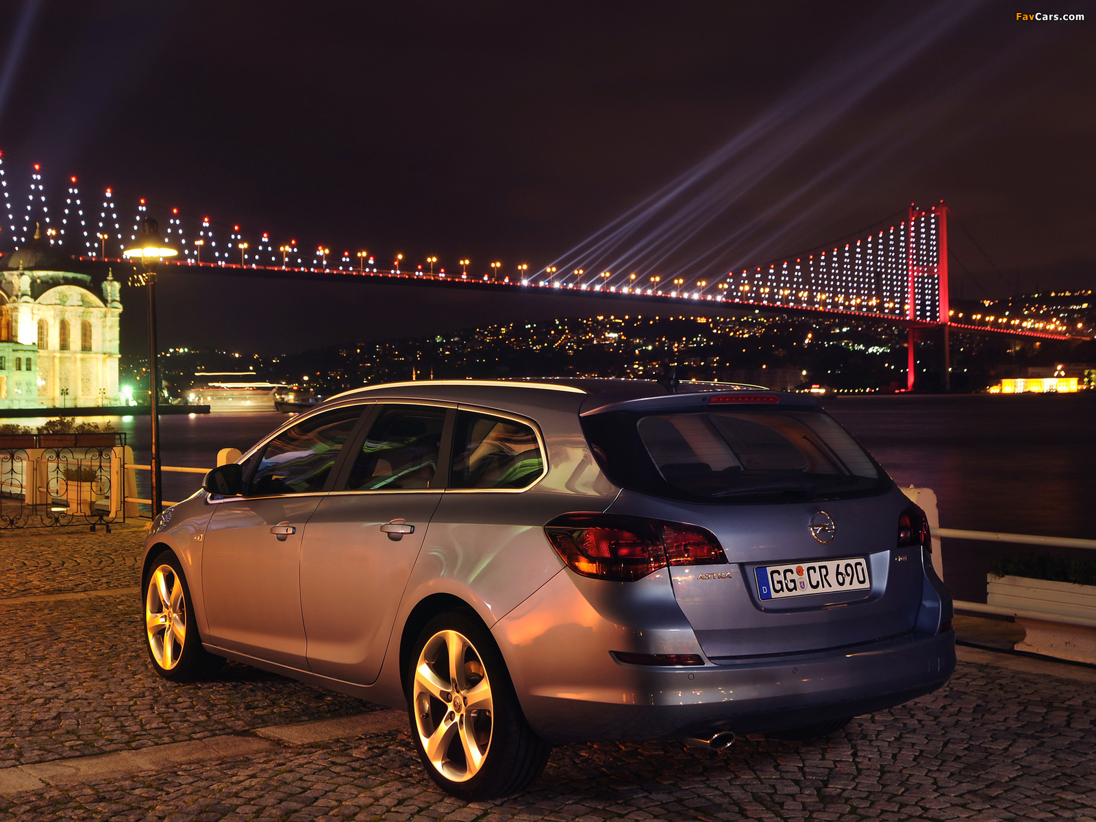 Opel Astra Sports Tourer (J) 2010–12 images (1600 x 1200)