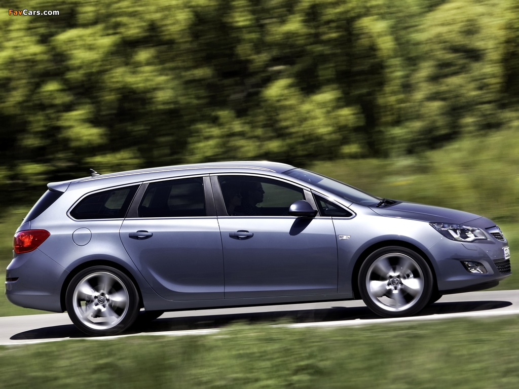 Opel Astra Sports Tourer (J) 2010–12 images (1024 x 768)