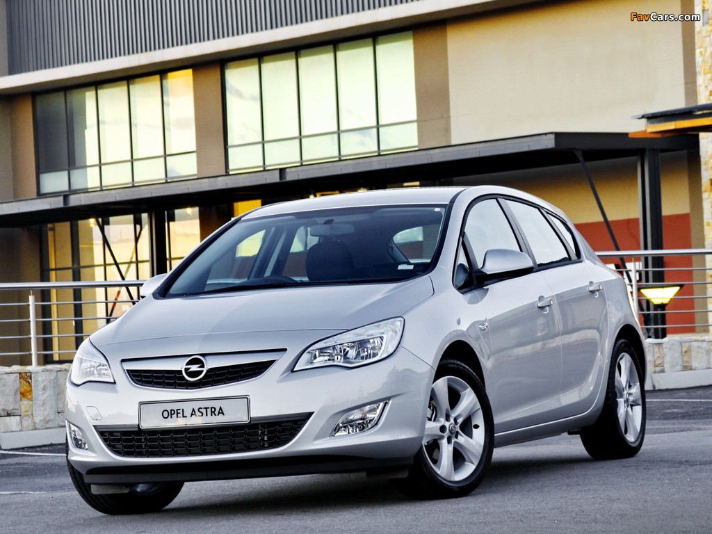 Opel Astra 5-door ZA-spec (J) 2010 pictures (1024 x 768)