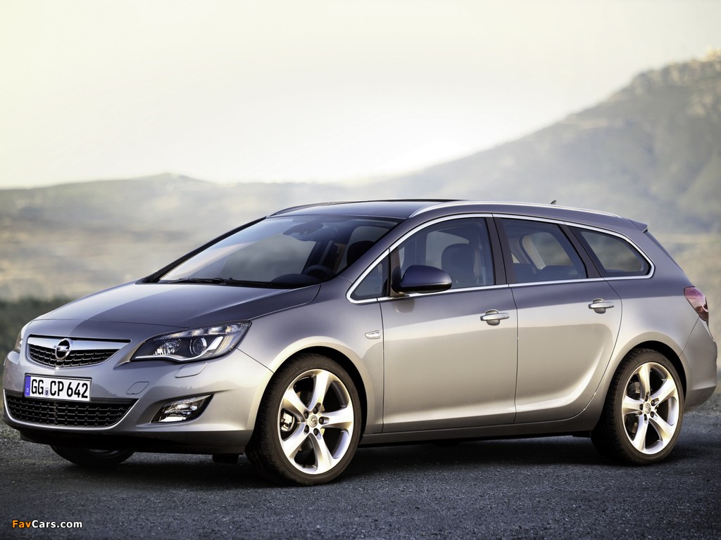 Opel Astra Sports Tourer (J) 2010–12 pictures (1024 x 768)