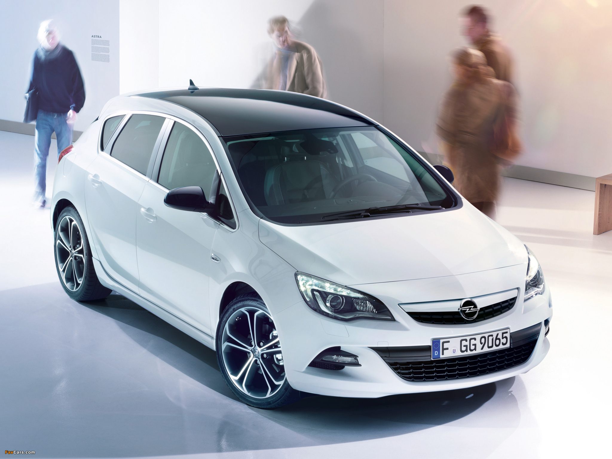 Opel Astra Color Edition (J) 2012 images (2048 x 1536)