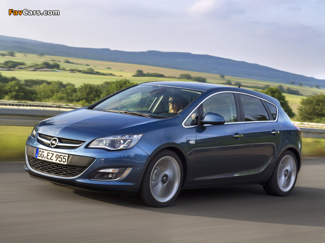 Opel Astra (J) 2012 photos (640 x 480)