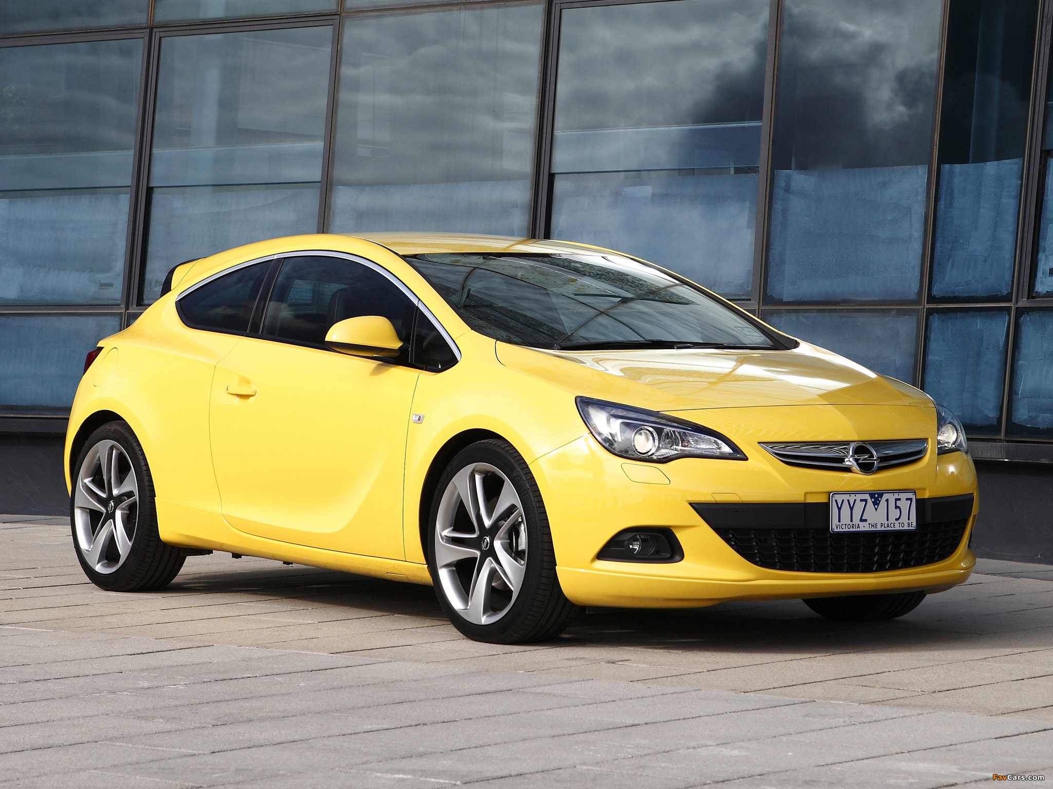 Opel Astra GTC AU-spec (J) 2012–13 pictures (2048 x 1536)
