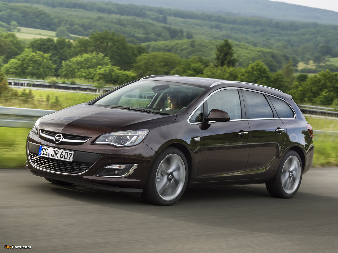 Opel Astra Sports Tourer (J) 2012 pictures (1280 x 960)