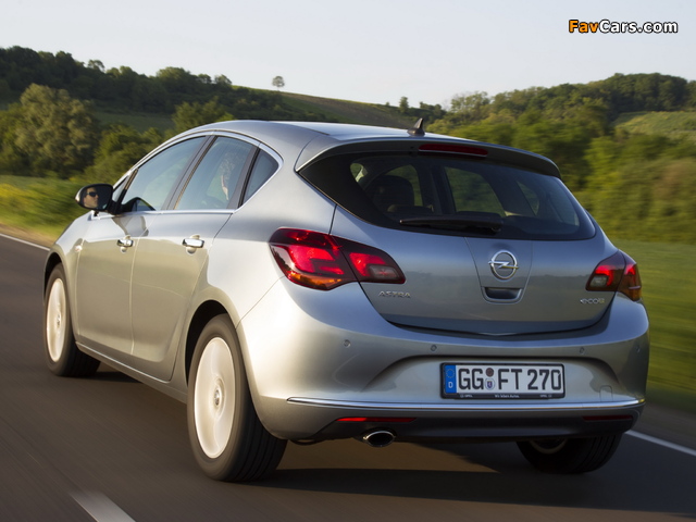 Opel Astra ecoFLEX (J) 2013 images (640 x 480)