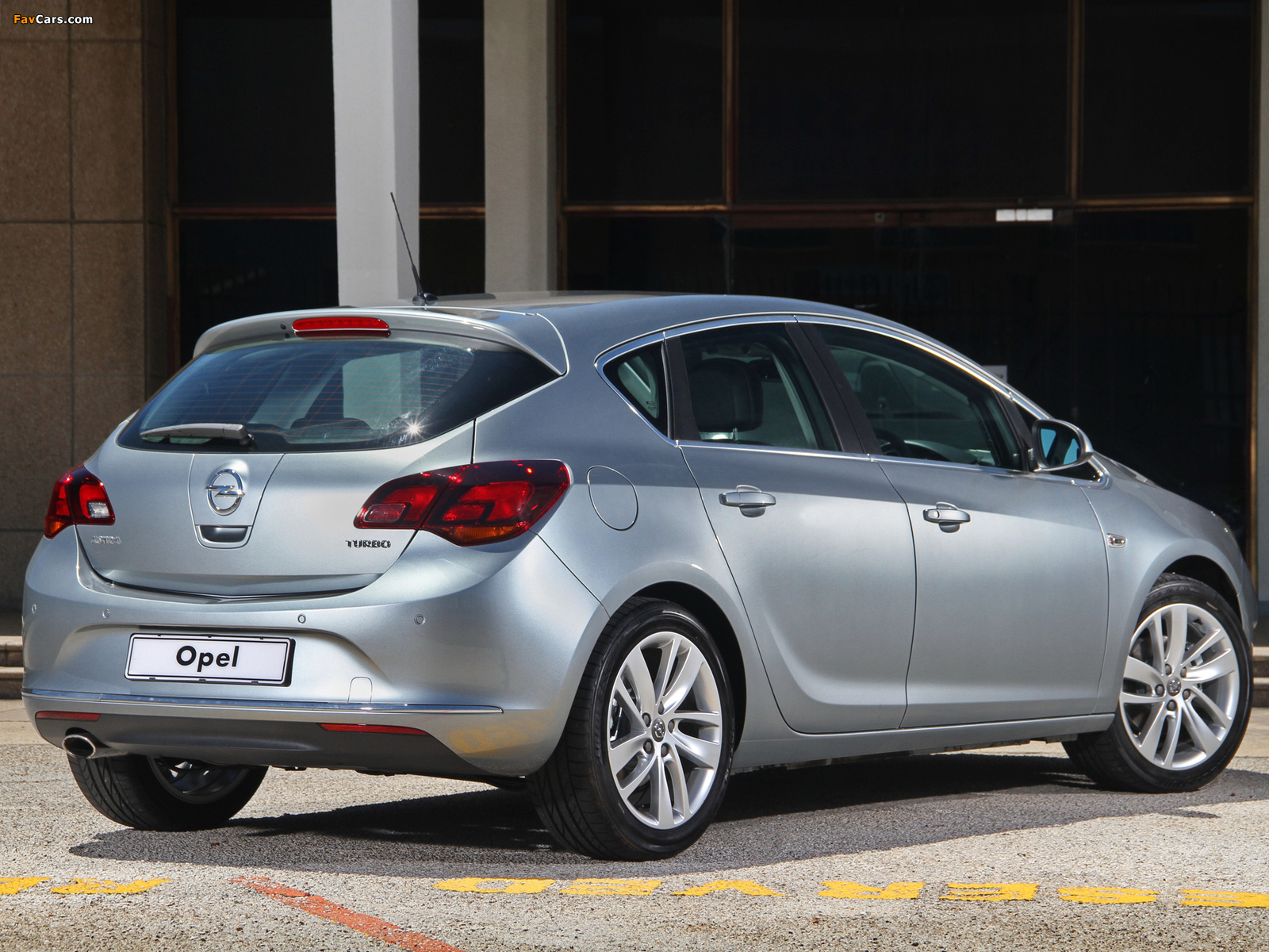 Opel Astra ZA-spec (J) 2013 images (1600 x 1200)