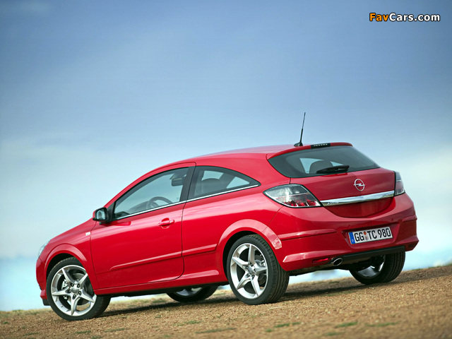 Photos of Opel Astra GTC (H) 2005–11 (640 x 480)