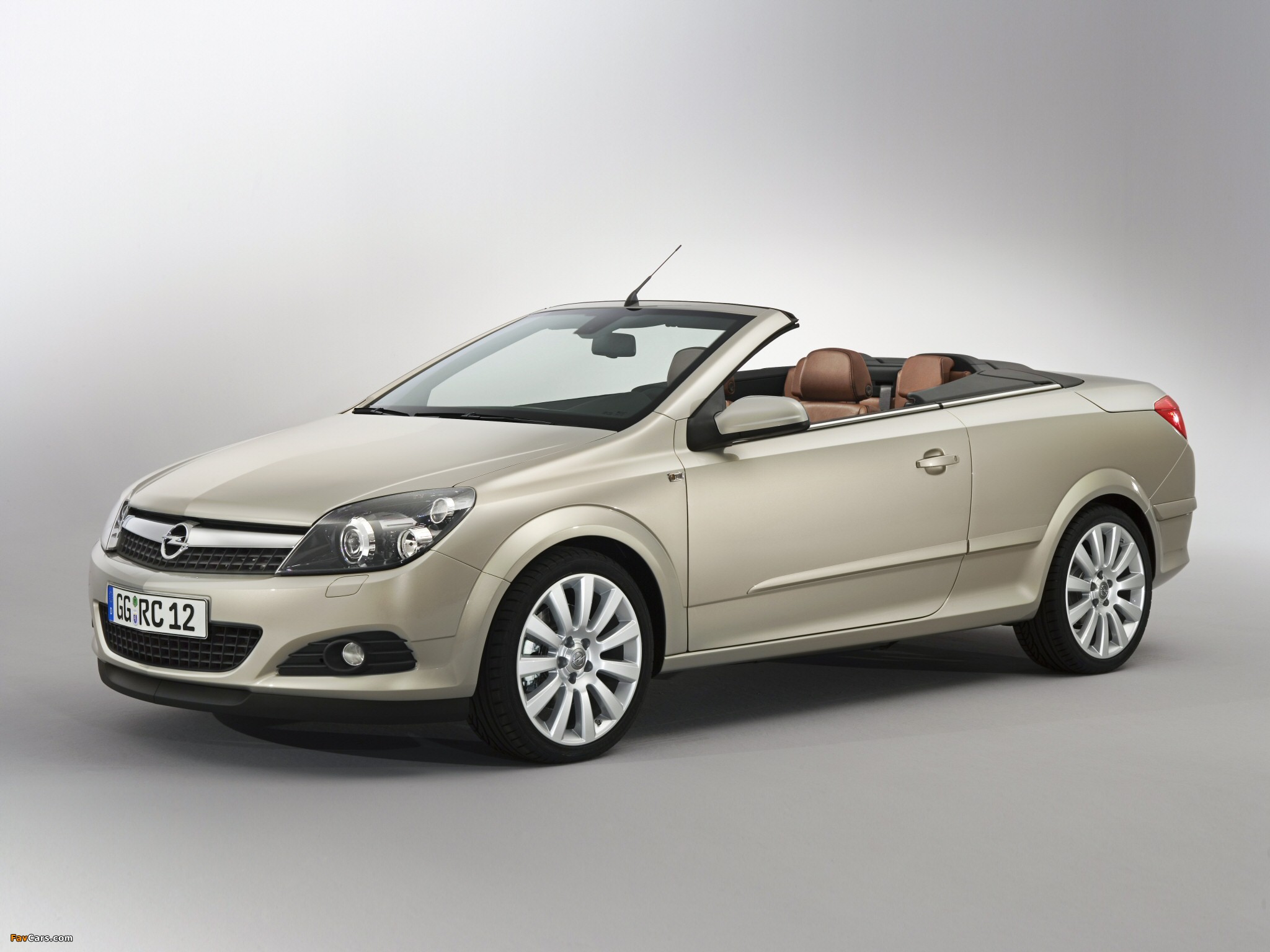 Photos of Opel Astra TwinTop (H) 2006–10 (2048 x 1536)