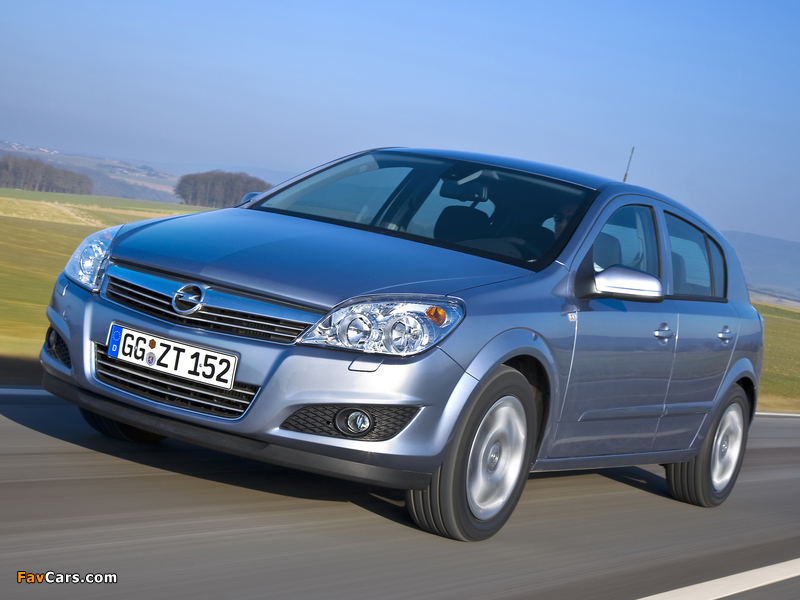 Photos of Opel Astra Hatchback (H) 2007 (800 x 600)