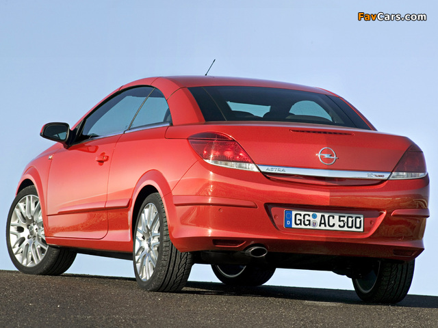 Pictures of Opel Astra TwinTop (H) 2006–10 (640 x 480)