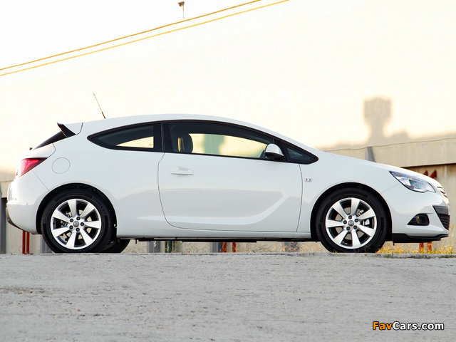 Pictures of Opel Astra GTC ZA-spec (J) 2012 (640 x 480)